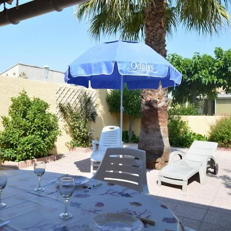 Maison Cap D'agde, 3 Pieces, 6 Personnes - Fr-1-249-135 Holiday home Agde